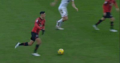 1702814201745009816.gif 11.gif